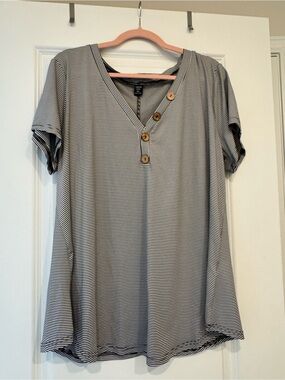 SHEIN Black & White Striped Short-Sleeve V-Neck Top with Button Trim